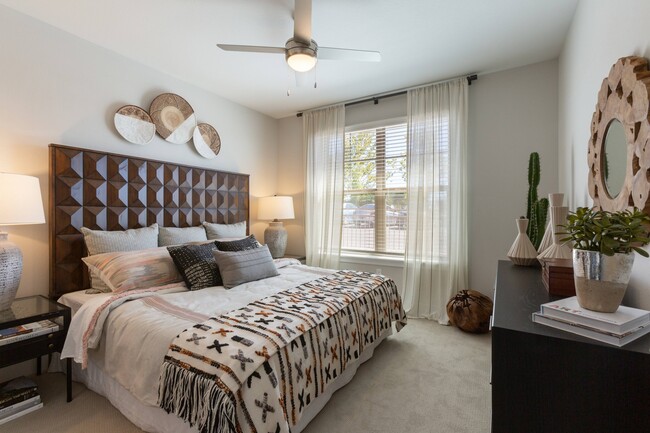 Elegant Bedroom - Overture Albuquerque 55+ Active Adult Apar...