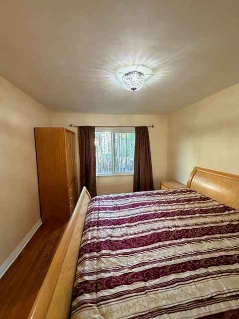 King size bedroom set - 1444 N Fuller Ave Unit B