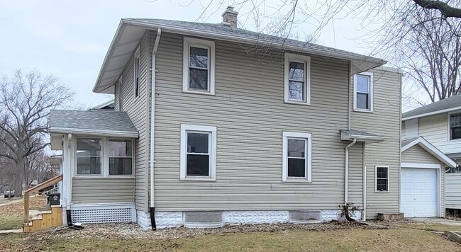 Building Photo - 4035 Buell Dr