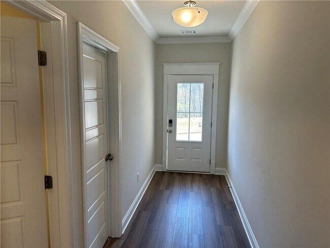 Foto del edificio - 4138 Brookmont Wy