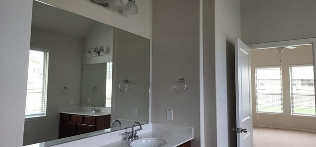 Foto del edificio - 8706 Sunbury Oak Cir
