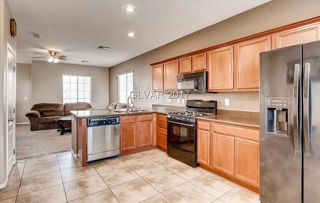 Foto del edificio - 172 Almond Ridge Pl