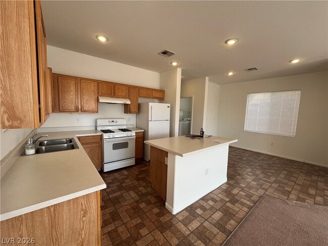 Building Photo - 7778 Harp Tree St