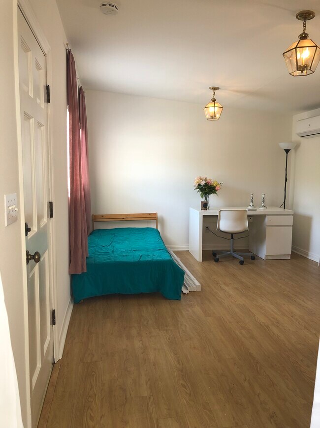 Foto del edificio - 14548 Killion St