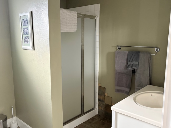 Foto del edificio - 4325 NE 42nd Ave