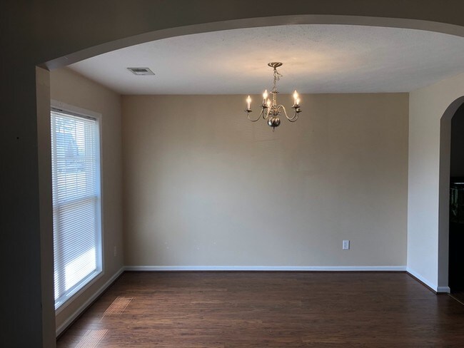 Building Photo - 31 Rapid Run Rd