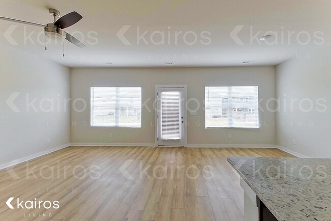 Foto del edificio - 6411 Upchurch Dr