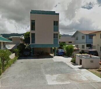 Primary Photo - McCully/Moiliili - A 1 bedroom 1 bathroom ...