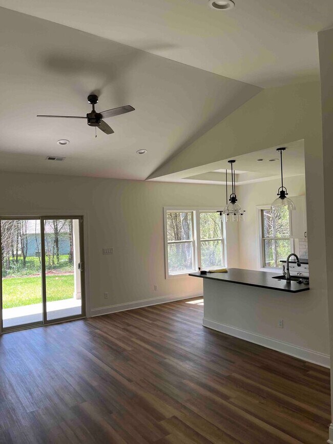 Foto del edificio - Loudon 37774 - Charming 2 bedroom, 2 bath ...