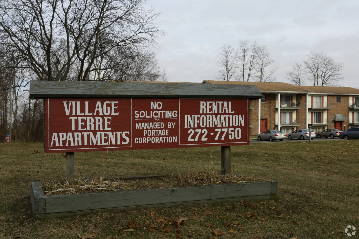 Building Photo - Village Terre