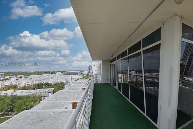 Foto del edificio - 3250 NE 1st Ave