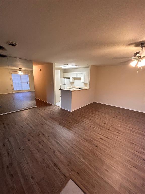 Building Photo - 13906 Buckingham Dr