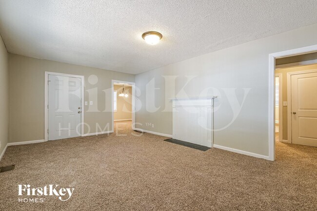 Foto del edificio - 390 Hillside Dr SW