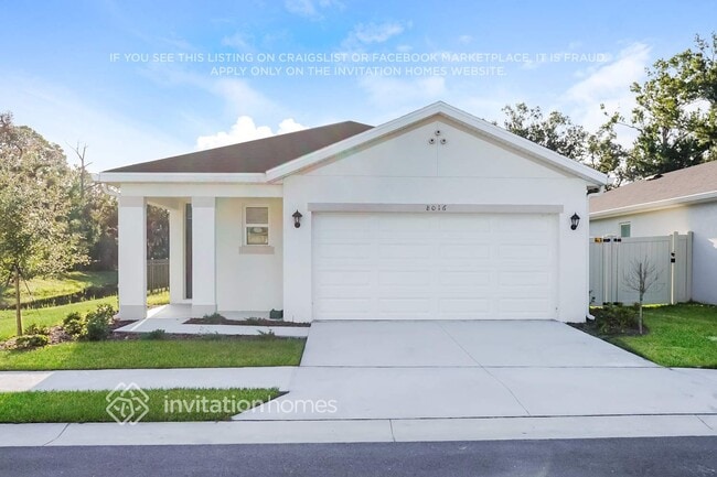 Building Photo - 8016 Majestic Palms Ct