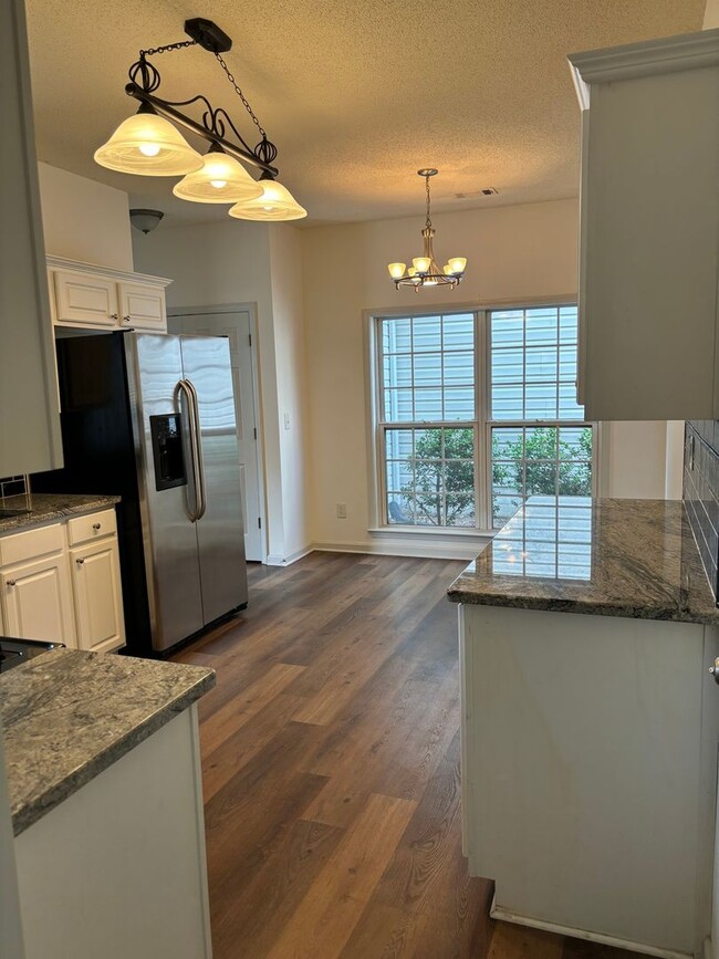 Foto del edificio - 1718 Bentridge Dr NW