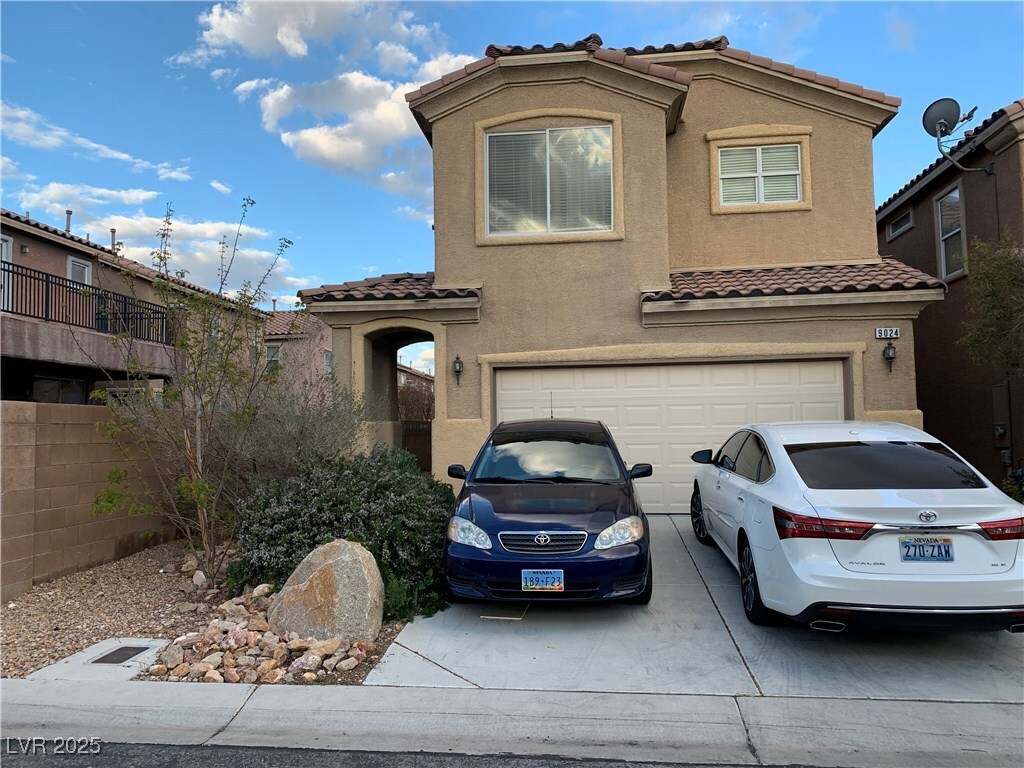 Foto principal - 9024 Semillon St