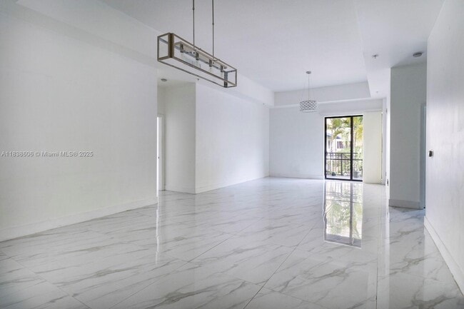 Building Photo - 8395 SW 73rd Ave