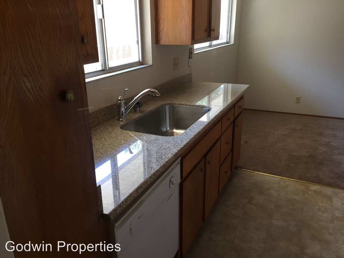 1255 Hays St, San Leandro, CA 94577 Room for Rent in San Leandro, CA