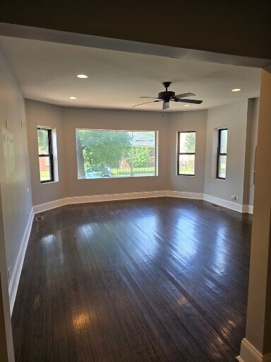 Foto principal - 7545 S Yates Blvd