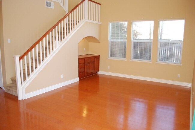 Foto del edificio - 6487 Osprey Court