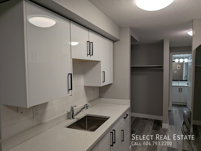 Photo du bâtiment - 46117 Gore Ave