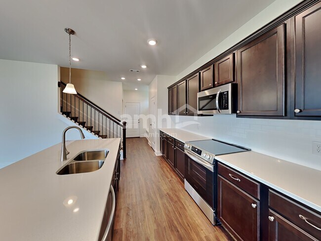 Foto del edificio - 5328 Virtue Ave