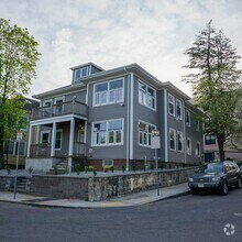 Building Photo - 2 Sonoma St