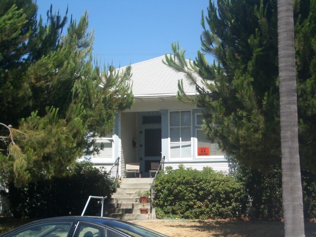 Foto del edificio - 3673-3677 3rd Ave