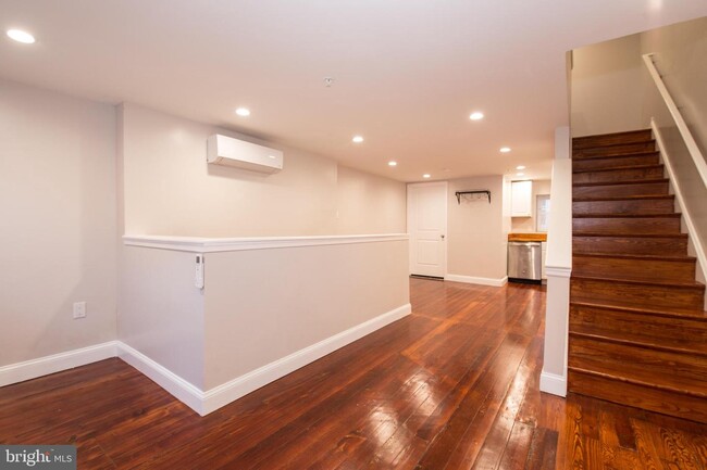 Foto del edificio - 980 N Lawrence St