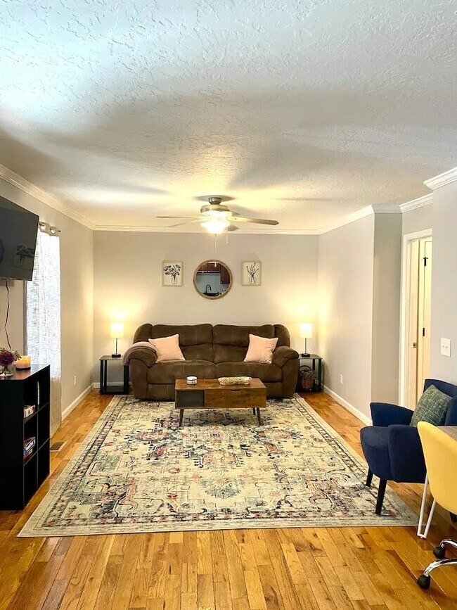 Building Photo - Easterwood Properties Guntersville Gilley ...