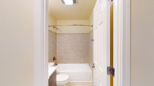 Interior Photo - Arbor Park of Alexandria