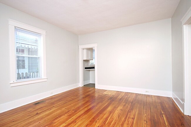 Building Photo - Charming Home in the Heart of Charlottesville