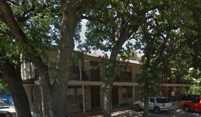 Foto principal - Shady Oaks Apartments