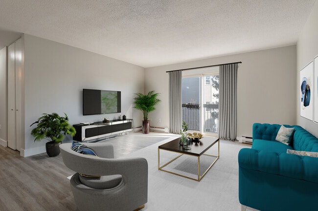 Building Photo - Prince of Wales Apartments