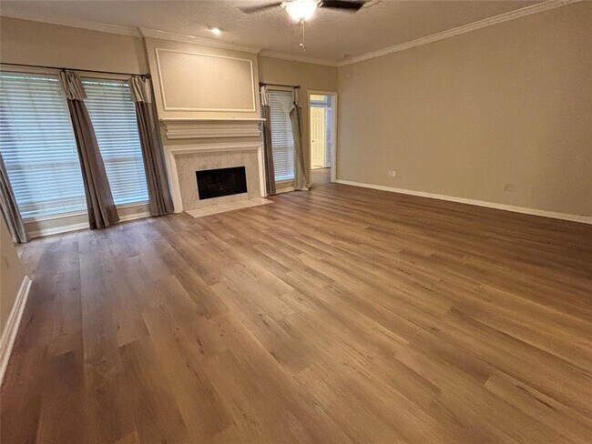 Foto del edificio - 14814 Elk Hill Ct