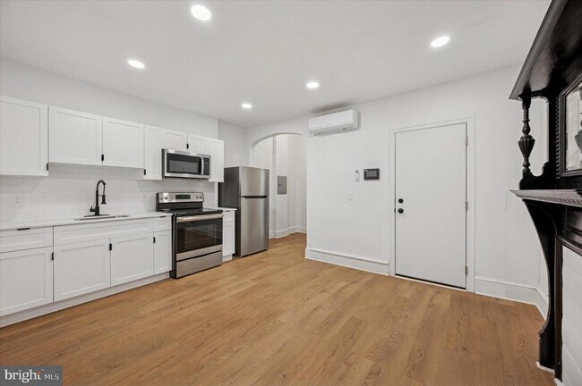 Foto del edificio - 1217 N 28th St