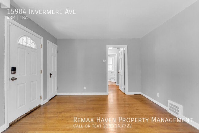 Building Photo - 15904 Invermere Ave