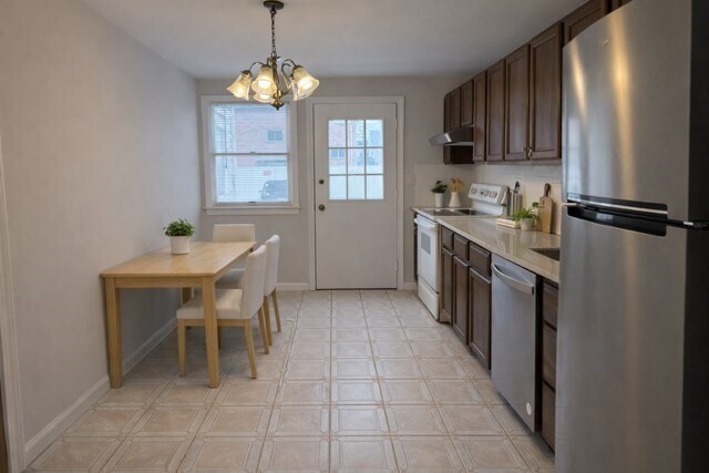 Building Photo - 14 Cutter St