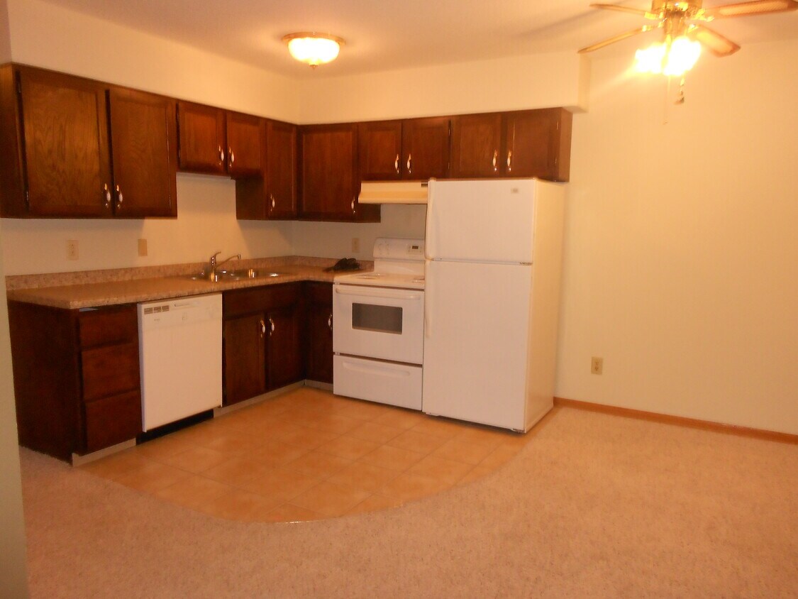 Foto principal - 3205 12th St N