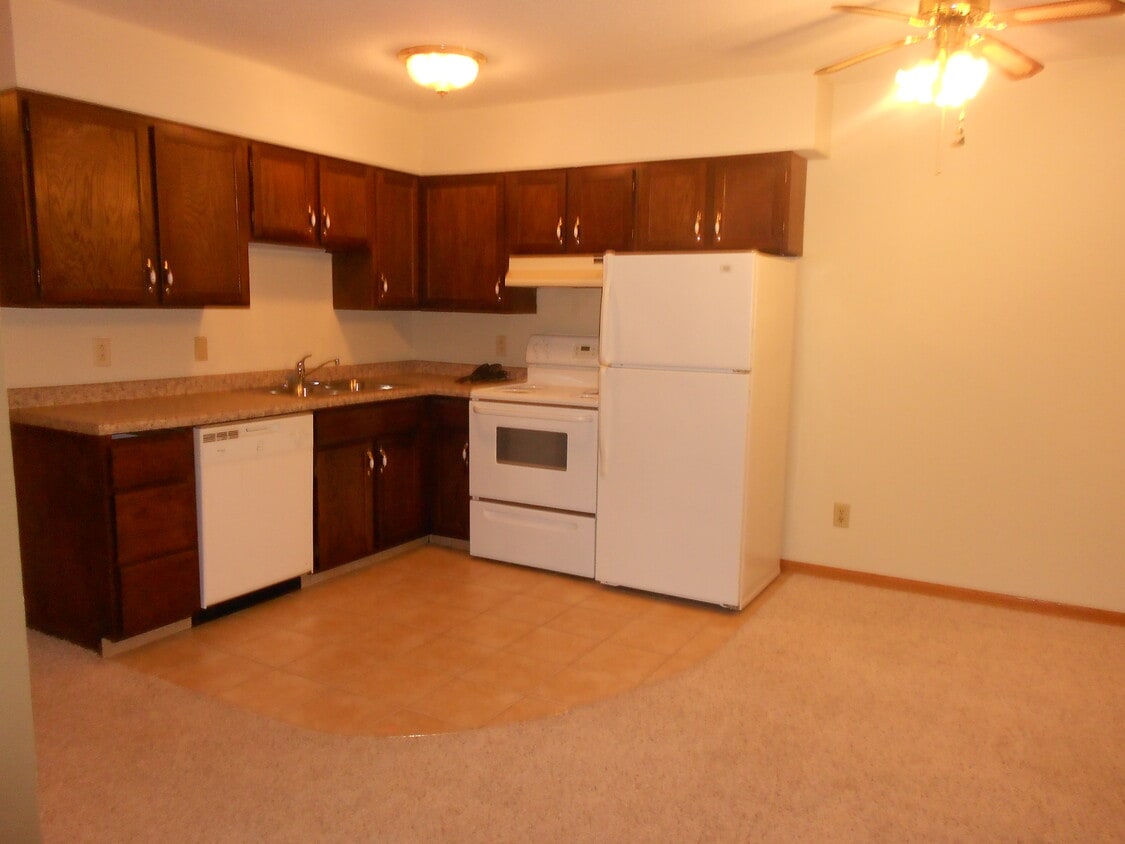 Primary Photo - 3205 12th St N