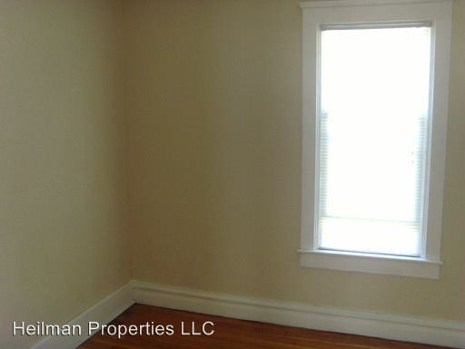 Building Photo - 847 W Homer St
