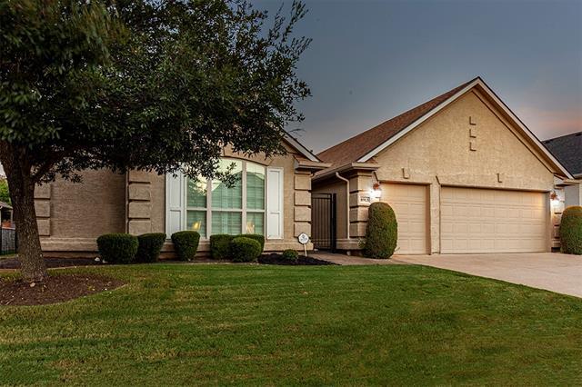 Building Photo - 8913 Landmark Ln