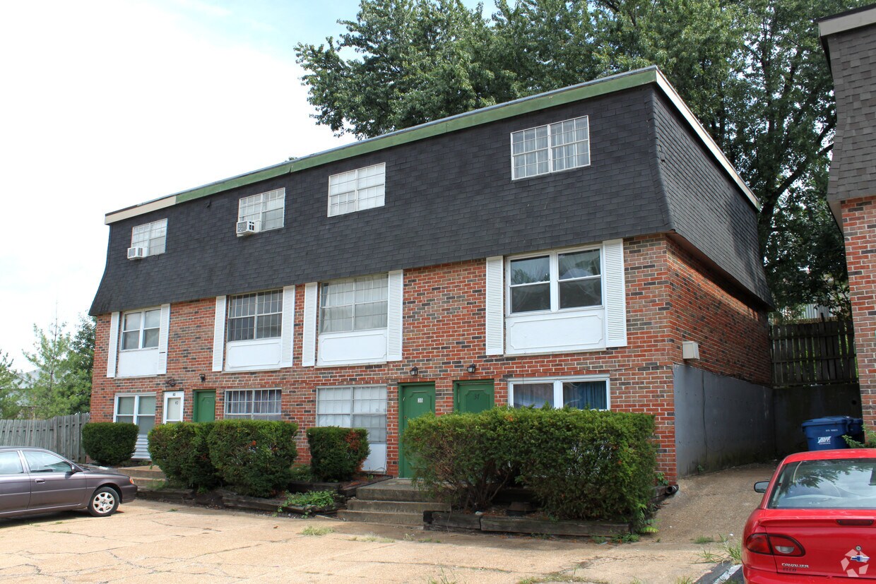 187194 Crosswinds Dr, Arnold, MO 63010 Apartments in Arnold, MO