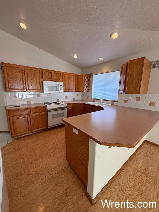 Building Photo - Welcome to Bridlewood in Latah Creek!