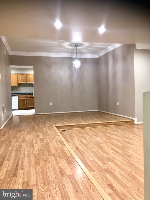 Building Photo - 7202 Jillspring Ct