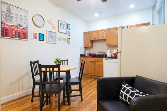 Foto del edificio - 70 Queensberry St