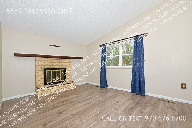 Building Photo - 5559 Descanso Cir E
