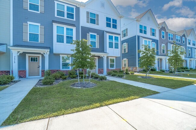 Building Photo - 2694A Azalea Garden Road