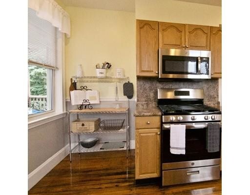 Foto del edificio - 632 E 3rd St