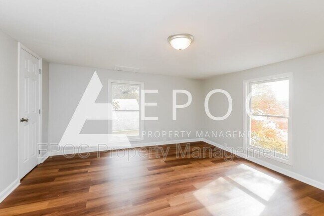 Foto del edificio - 615 Kivett St